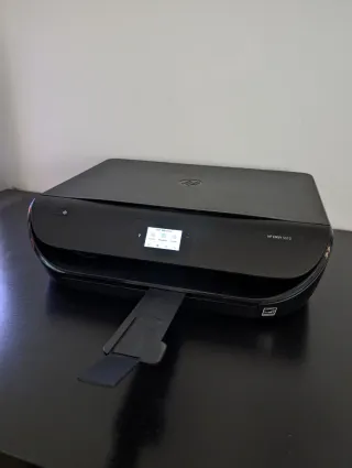 Stampante HP + 4 cartucce XL