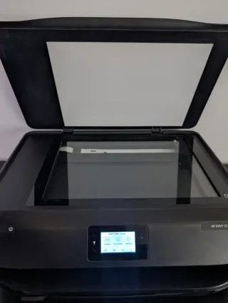 Stampante HP + 4 cartucce XL