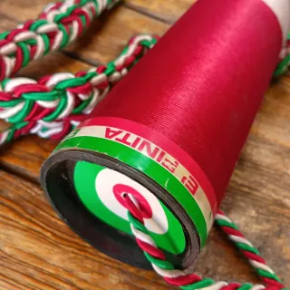 Tubo tricolore, noto anche come "stecca"