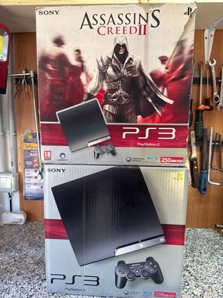 PlayStation 3 PS3 Assassin's Creed II Bundle