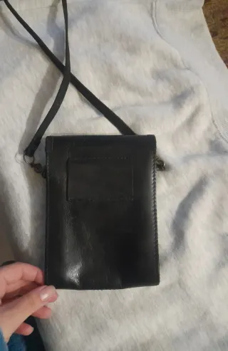 Bolso de cuero natural vintage negro con cierre me