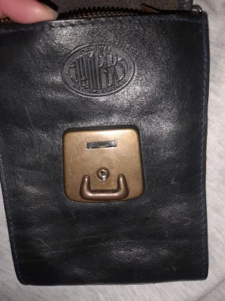 Bolso de cuero natural vintage negro con cierre me