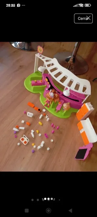 Centro Comercial y Restaurante Pinypon