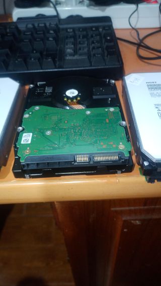 2 Discos Duros HGST 8TB SATA 3.5 JAIME