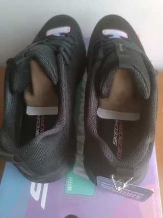 Zapatillas Skechers Negras Talla 39 Nuevas