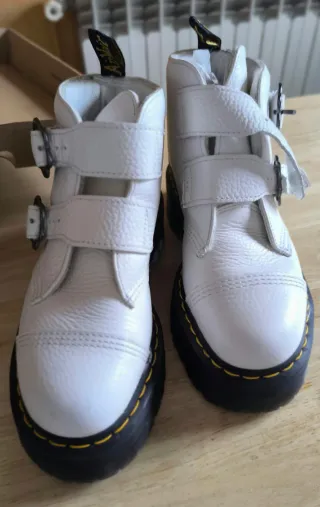 Botas Dr. Martens Blancas Talla 39. Nuevas