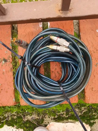 Bombo JBL 1000W Cilindro