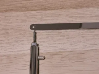 Estante de cristal Pom d'or modelo Micra