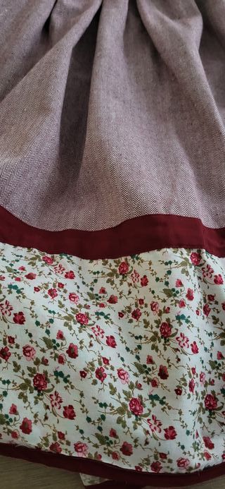 Baserritar jantzia / Traje de casera. T10