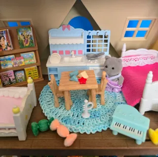 Red Roof Cosy Cottage Sylvanian Families