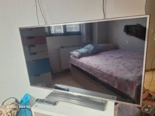 Televisión LG 42 Plata