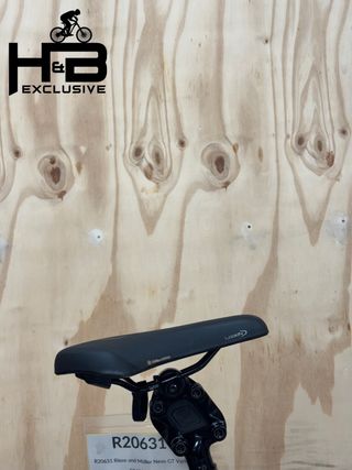 Riese &amp; Müller Nevo3 GT Vario Enviolo 2023