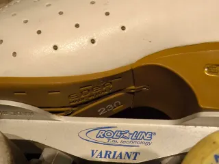 Pattini artistici EDEA Rondò 230 e 2 giochi di ruote