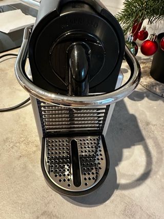 Cafetera Nespresso Pixie Silver