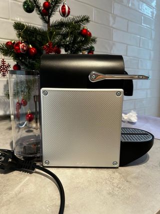 Cafetera Nespresso Pixie Silver