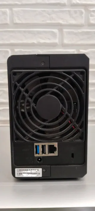 Synology DS216Play NAS