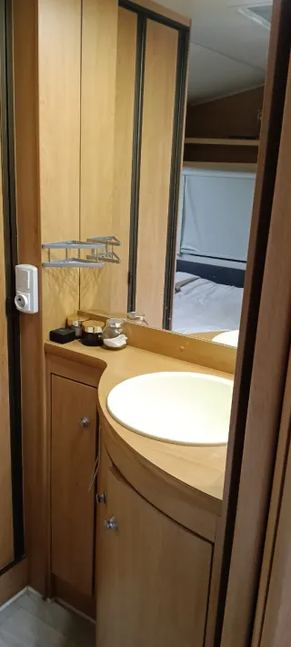 Caravana+Avance y sobre avance + 2 Trasteros