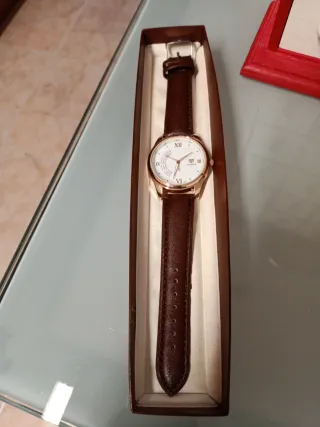 Reloj Yazole Pulsera Cuero Marrón