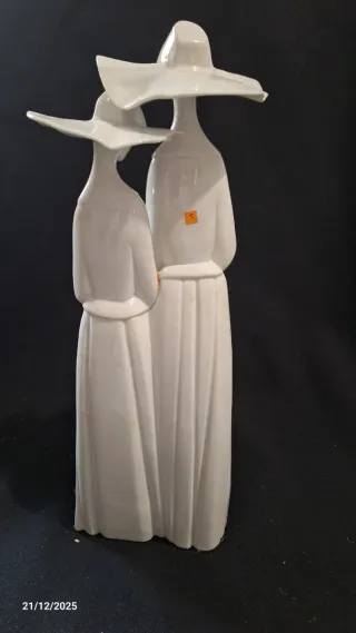 Figura Lladro Monjas Porcelana Caja Original