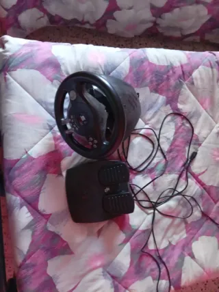 Volante Superdrive per PS4