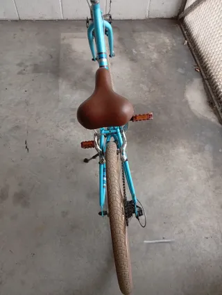 Bicicleta niña azul