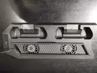 PS4 Slim 500GB Negra + 4 mandos+16 juegos......