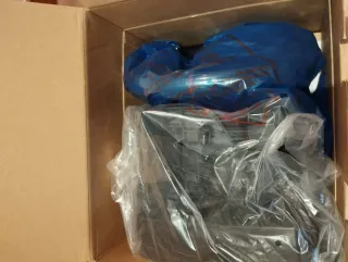 PS4 Slim 500GB Negra + 4 mandos+16 juegos......