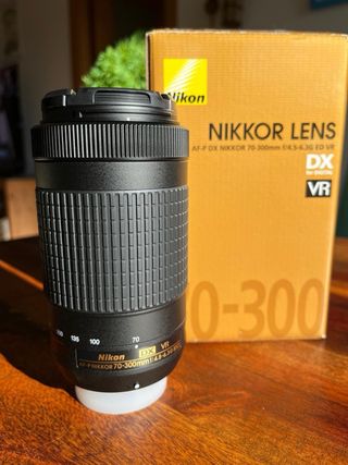 Cámara Réflex Nikon D3500 (Solo 1 Uso)