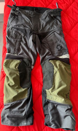 Traje Moto SCOTT Negro y Verde