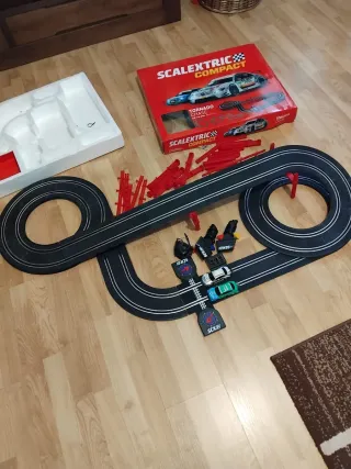 Scalextric Compact Tornado Chase