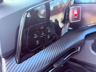 Volkswagen Golf 2025