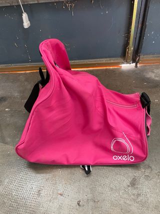 Patines en línea grises y morados