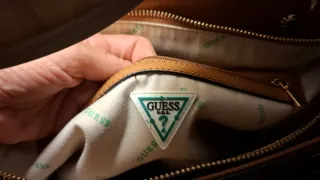 Bolso Guess Marrón