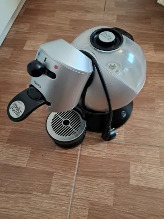 Cafetera Krups Dolce Gusto