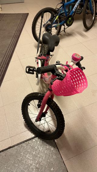Bicicleta infantil rosa y kit aprendizaje