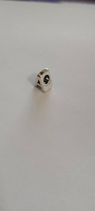 Charm Letra A Pandora Plata