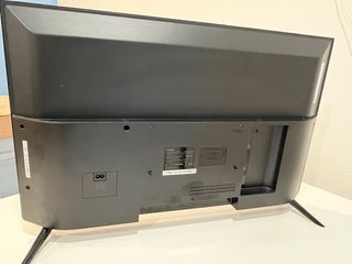 Televisor Haier Negro