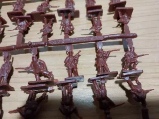 4 Coladas soldados zaristas Montaplex