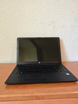 Portátil HP 8GB 500GB 15"