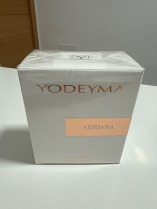 Perfume Yodeyma Adriana