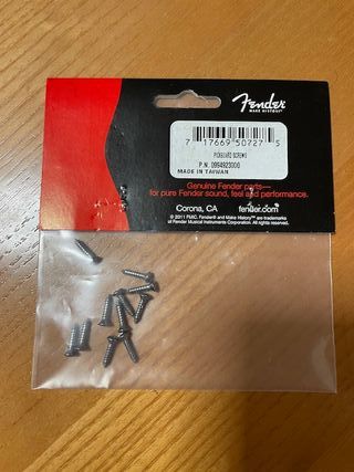 Tornillos Fender para Golpeador