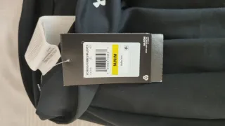 Falda deportiva Under Armour negra