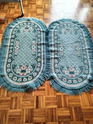 2 Alfombras Ovaladas con Flecos