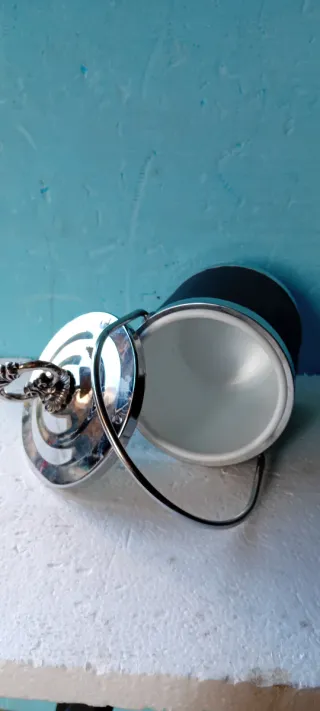 Portaghiaccio vintage con stemma