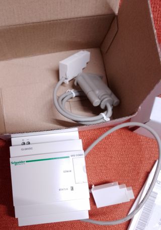 Módem Zelio SR2 COM01 Schneider Electric