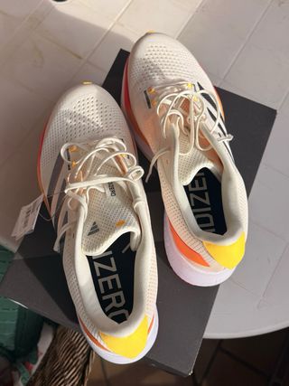 Zapatillas Adidas Adizero SL Beige/Naranja