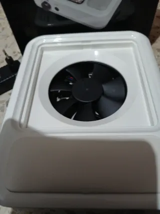 Aspirador de uñas profesional