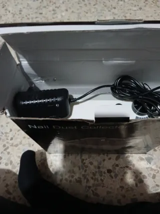 Aspirador de uñas profesional