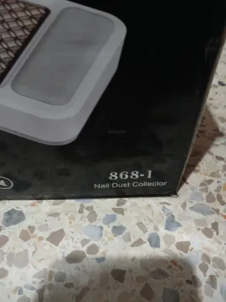 Aspirador de uñas profesional