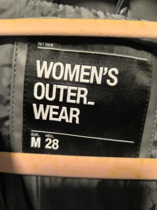 Chaqueta acolchada efecto piel gris